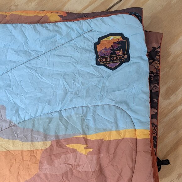 Rumpl Puffy Blanket - Grand Canyon